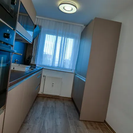 Big Und 3 Bedrooms Apartmán *