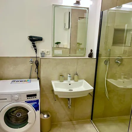 Big Und 3 Bedrooms *