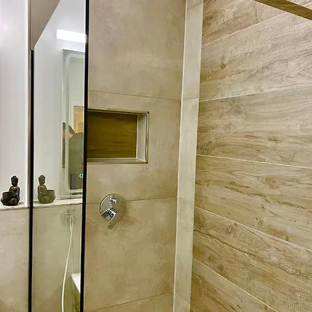 Apartment Big Und 3 Bedrooms *