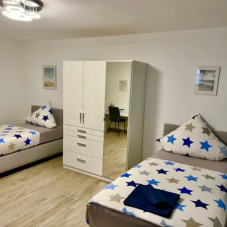 Big Und 3 Bedrooms * ハノーファー
