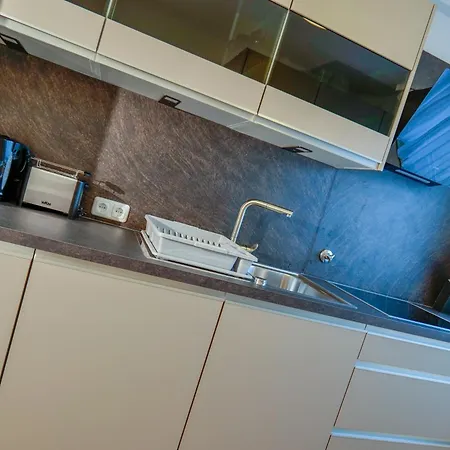 Apartment Big Und 3 Bedrooms