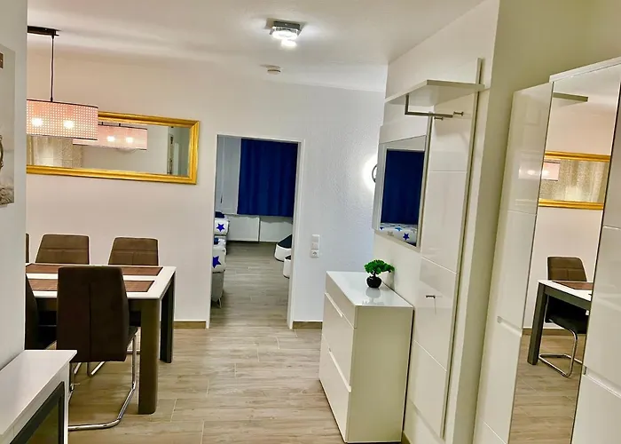 Big Und 3 Bedrooms 公寓